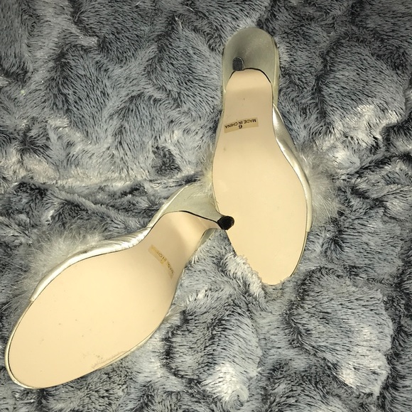 Fluffy heels - Picture 3 of 6